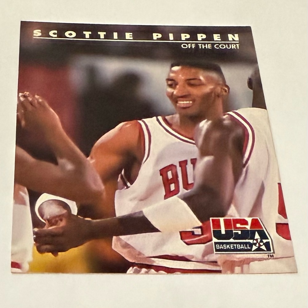 Trading card # 68 Scottie Pippen Basketball 1992 Skybox International